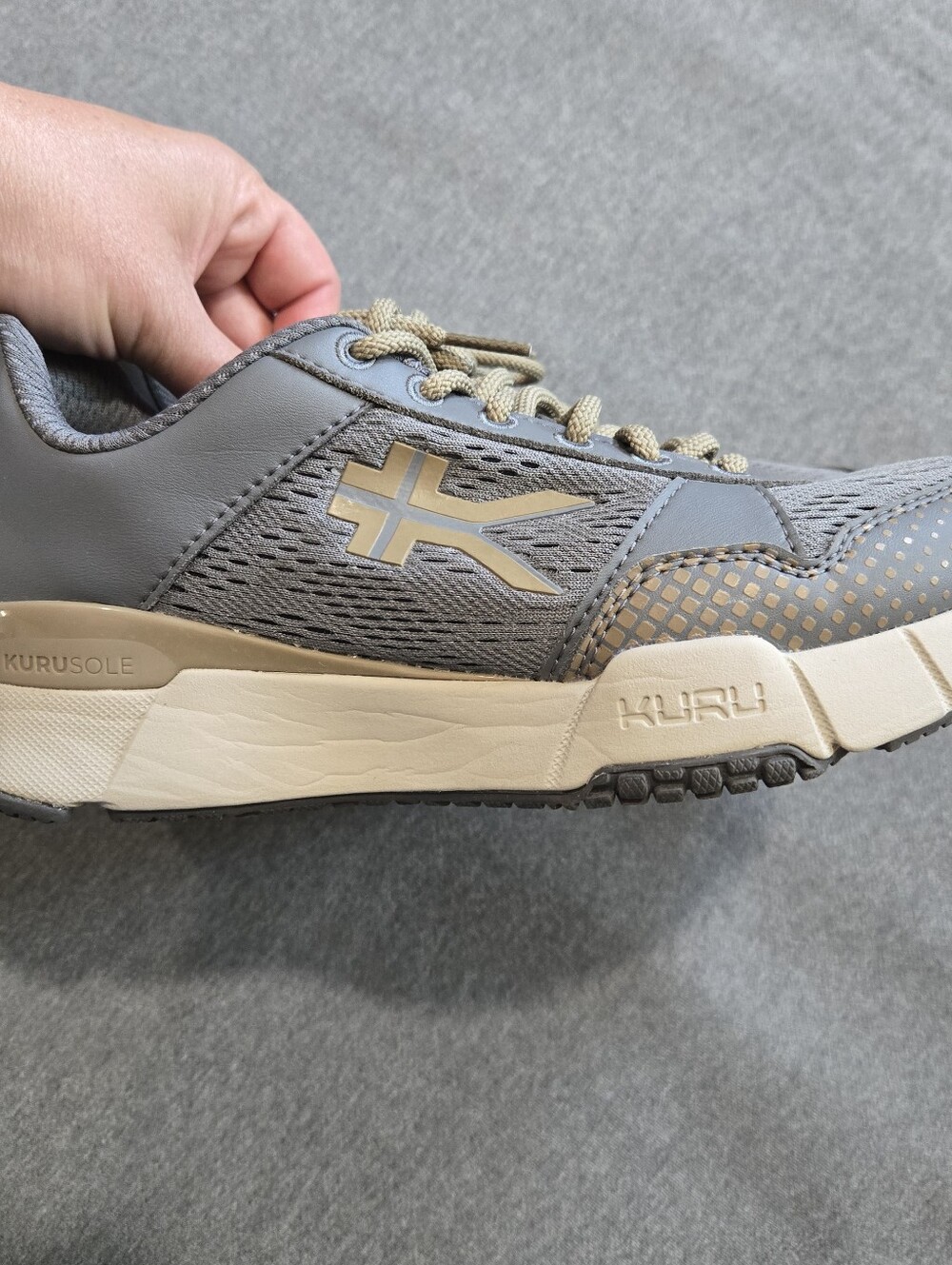 Kuru Quantum Womens Size 7.5 Gray Taupe Athletic Running Walking Shoes Sneakers
